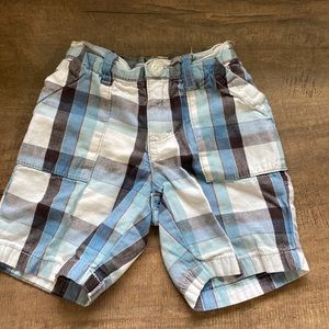 OLD NAVY BOYS SHORTS